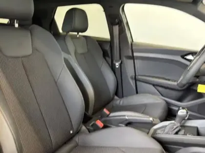 Photo 10 Audi A1  Sportback 30 TFSI 116 ch S tronic 7