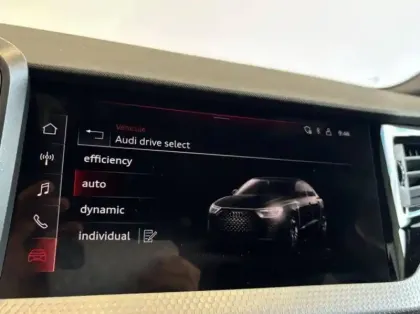 Photo 15 Audi A1  Sportback 30 TFSI 116 ch S tronic 7