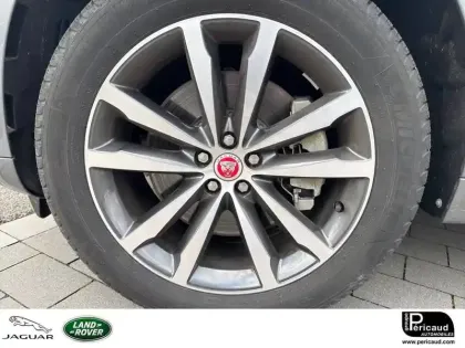 Photo 38 Jaguar F-Pace  2.0 - P400e PHEV AWD BVA8