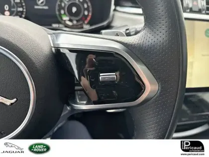 Photo 11 Jaguar F-Pace  2.0 - P400e PHEV AWD BVA8