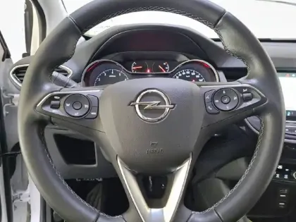 Photo 8 Opel Crossland  1.2 Turbo 130 ch BVA6