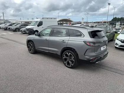 Photo 2 Renault Espace  E-Tech full hybrid 200 GSR2