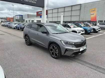 Photo 6 Renault Espace  E-Tech full hybrid 200 GSR2