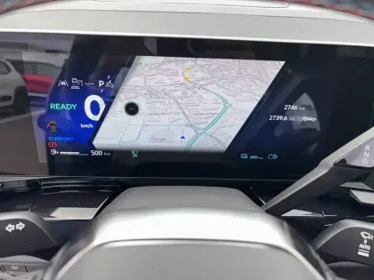 Photo 12 Renault Espace  E-Tech full hybrid 200 GSR2