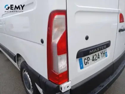 Photo 33 Renault Master  FGN TRAC F3500 L2H2 BLUE DCI 135