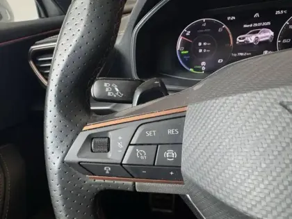 Photo 22 Cupra Formentor  1.4 e-HYBRID 245 ch DSG6