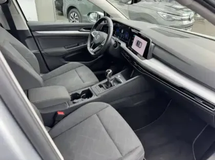 Photo 22 Volkswagen Golf  1.0 TSI OPF 110 BVM6