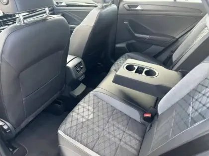 Photo 20 Volkswagen T-roc  1.5 TSI EVO2 150 Start/Stop DSG7