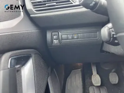 Photo 27 Peugeot 308  BlueHDi 130ch S&S BVM6