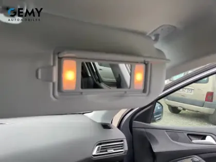 Photo 88 Peugeot 308  BlueHDi 130ch S&S BVM6