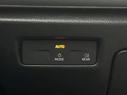 Photo 33 Volkswagen Passat  2.0 TDI EVO SCR 150 DSG7