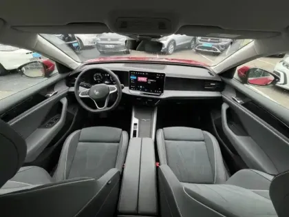 Photo 5 Volkswagen Passat  2.0 TDI EVO SCR 150 DSG7