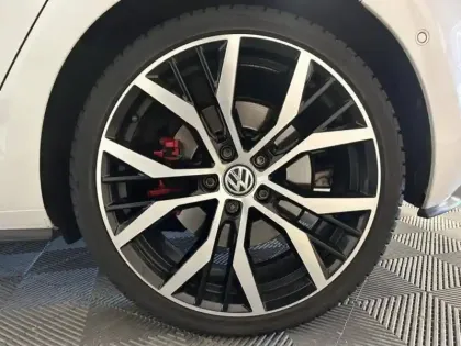 Photo 7 Volkswagen Golf  2.0 TSI 230 BlueMotion Technology DSG6