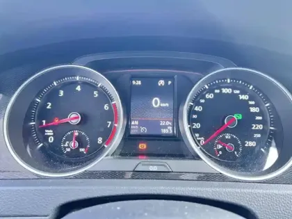 Photo 17 Volkswagen Golf  2.0 TSI 230 BlueMotion Technology DSG6