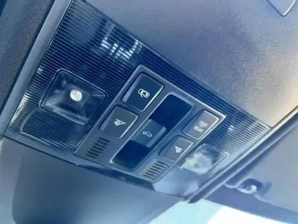 Photo 25 Volkswagen Golf  2.0 TSI 230 BlueMotion Technology DSG6