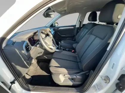 Photo 33 Volkswagen T-roc  1.0 TSI 116 Start/Stop BVM6