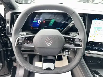 Photo 11 Renault Espace  E-Tech full hybrid 200 GSR2