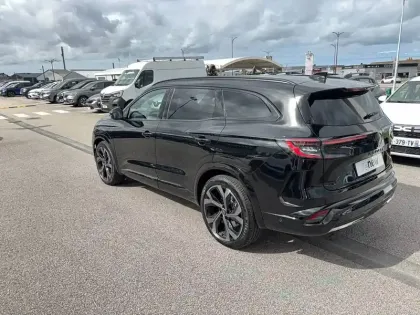 Photo 2 Renault Espace  E-Tech full hybrid 200 GSR2