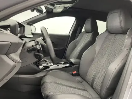 Photo 13 Peugeot 208  PureTech 100 S&S EAT8