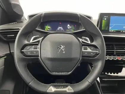 Photo 22 Peugeot 208  PureTech 100 S&S EAT8