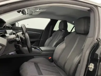 Photo 13 Peugeot 508  Hybrid 225 e-EAT8