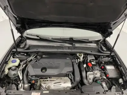 Photo 20 Peugeot 508  Hybrid 225 e-EAT8