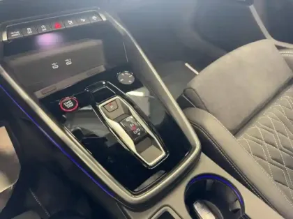 Photo 32 Audi A3 S3 Berline TFSI 333 S tronic 7 Quattro