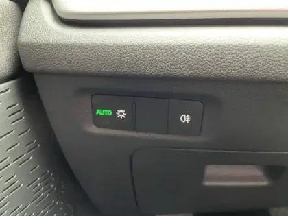 Photo 15 Skoda Octavia  Combi 1.5 TSI Hybrid 150 ch ACT DSG7