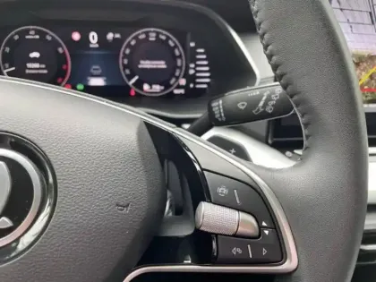 Photo 10 Skoda Octavia  Combi 1.5 TSI Hybrid 150 ch ACT DSG7