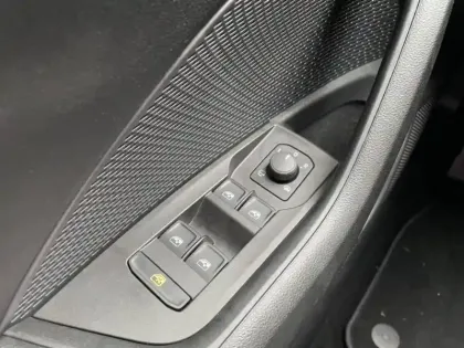 Photo 14 Skoda Octavia  Combi 1.5 TSI Hybrid 150 ch ACT DSG7