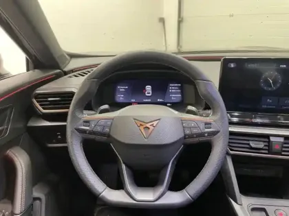 Photo 8 Cupra Formentor  eHybrid 204 ch DSG6