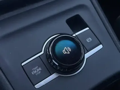 Photo 53 Volkswagen Tiguan  1.5 eTSI 131ch DSG7