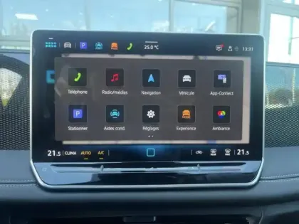 Photo 49 Volkswagen Tiguan  1.5 eTSI 131ch DSG7