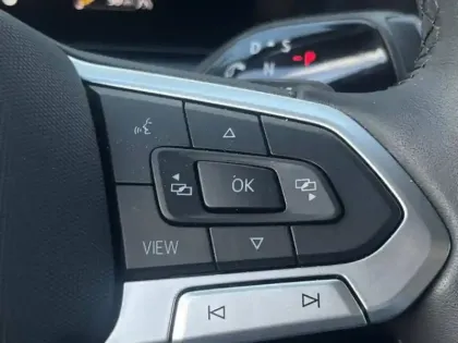 Photo 7 Volkswagen Tiguan  1.5 eTSI 131ch DSG7