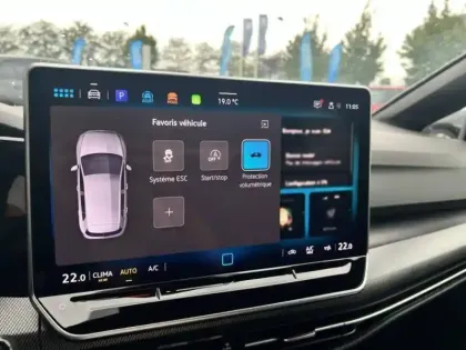 Photo 27 Volkswagen Golf  1.5 eTSI EVO2 150 DSG7