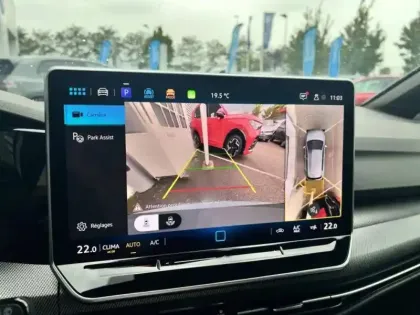 Photo 28 Volkswagen Golf  1.5 eTSI EVO2 150 DSG7