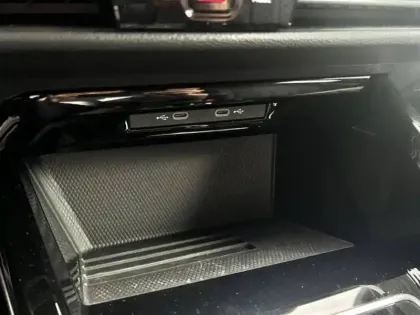 Photo 20 Volkswagen Golf  1.5 eTSI EVO2 150 DSG7