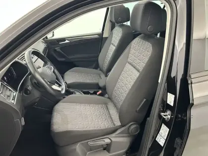 Photo 26 Volkswagen Tiguan  1.5 TSI 150ch DSG7