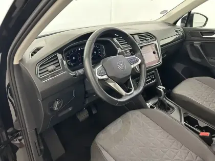 Photo 18 Volkswagen Tiguan  1.5 TSI 150ch DSG7