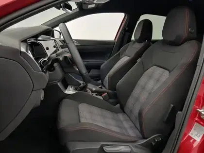 Photo 13 Volkswagen Polo  2.0 TSI 207 S&S DSG7