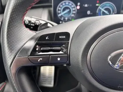 Photo 8 Hyundai Tucson  1.6 T-GDI 230 Hybrid BVA6