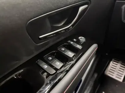 Photo 13 Hyundai Tucson  1.6 T-GDI 230 Hybrid BVA6