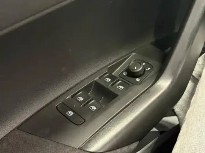 Photo 19 Volkswagen Polo  1.0 TSI 95 S&S DSG7