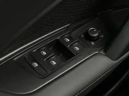 Photo 39 Volkswagen Tiguan  1.5 eTSI 150ch DSG7