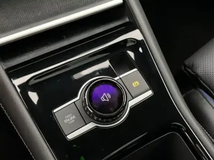 Photo 37 Volkswagen Tiguan  1.5 eTSI 150ch DSG7