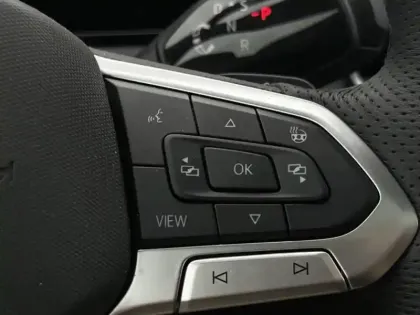 Photo 20 Volkswagen Tiguan  1.5 eTSI 150ch DSG7