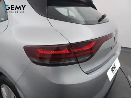 Photo 43 Renault Megane Mégane IV Berline TCe 115 FAP - 21N