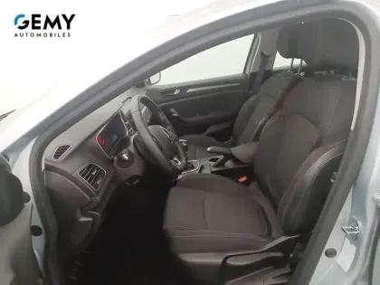 Photo 35 Renault Megane Mégane IV Berline TCe 115 FAP - 21N