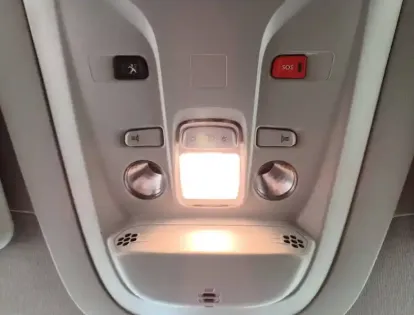 Photo 9 Peugeot Partner  FOURGON STANDARD 650 KG BLUEHDI 100 S&S BVM5