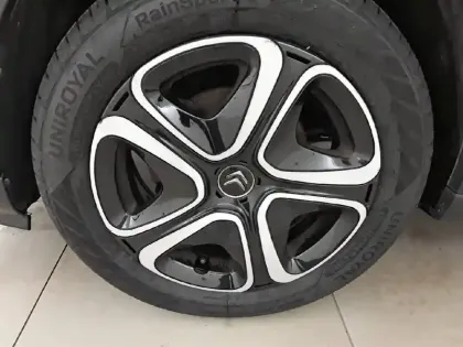 Photo 12 Citroën C3  PureTech 82 S&S BVM5